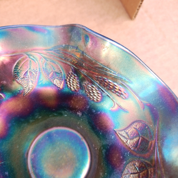 Antique Fenton Black Berry Spray Electric Blue Ruffled Bowl Home Decor GUC - Picture 6 of 11